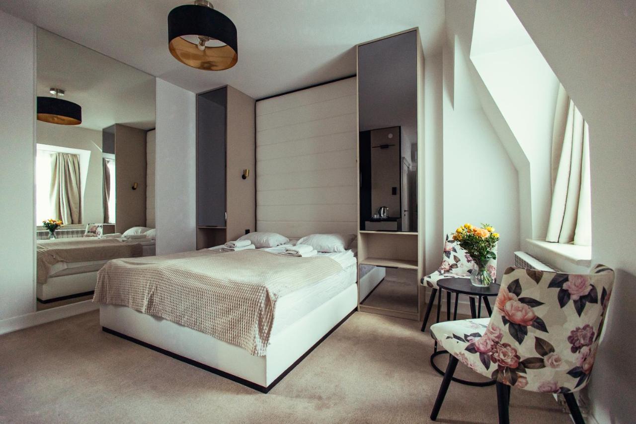 Apartment Hotel - Apartamenty Heban
